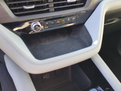 2026 Ford Explorer Platinum - Crossroads Courtesy Demo