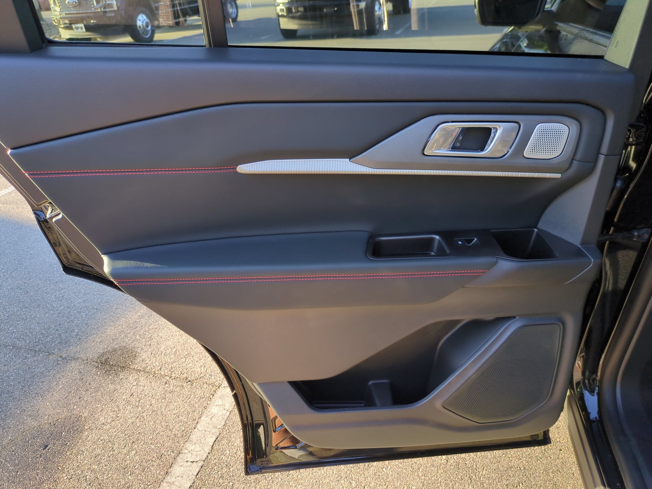2027 Ford Explorer ST