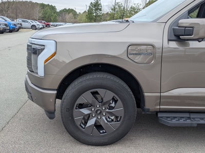 2023 Ford F-150 Lightning LARIAT