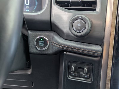 2023 Ford F-150 Lightning LARIAT