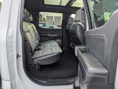 2024 Ford F-150 Lightning LARIAT
