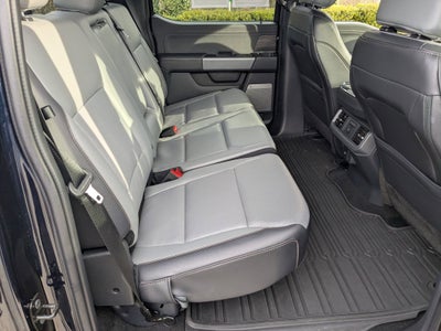 2025 Ford F-150 Lightning LARIAT