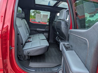 2025 Ford F-150 Lightning LARIAT