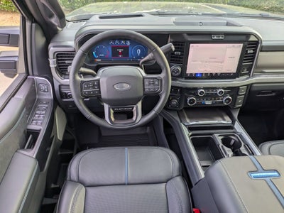 2026 Ford Super Duty F-250 SRW Platinum