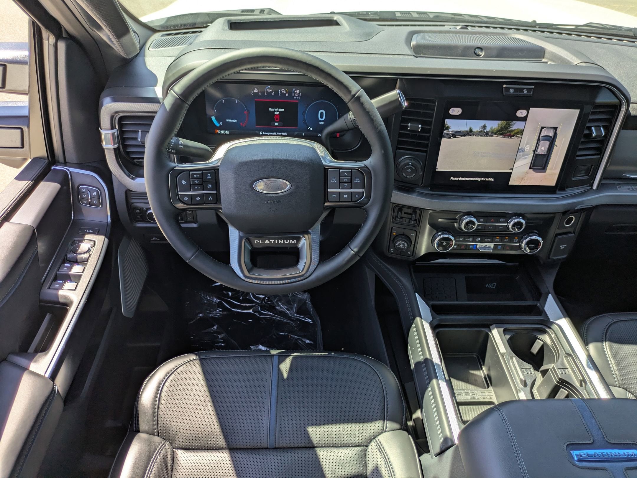 2026 Ford Super Duty F-250 SRW Platinum