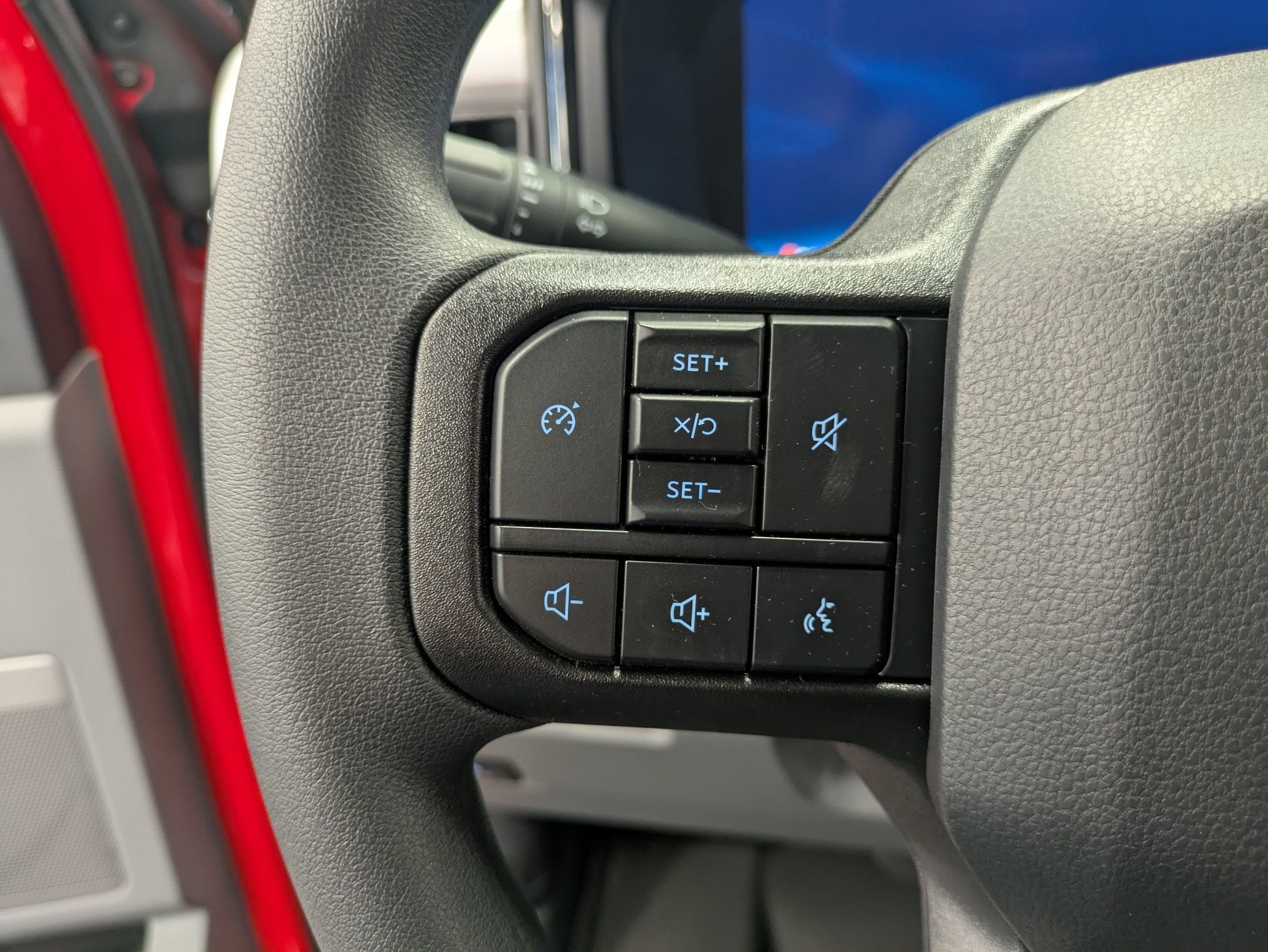 2027 Ford Super Duty F-250 SRW XLT