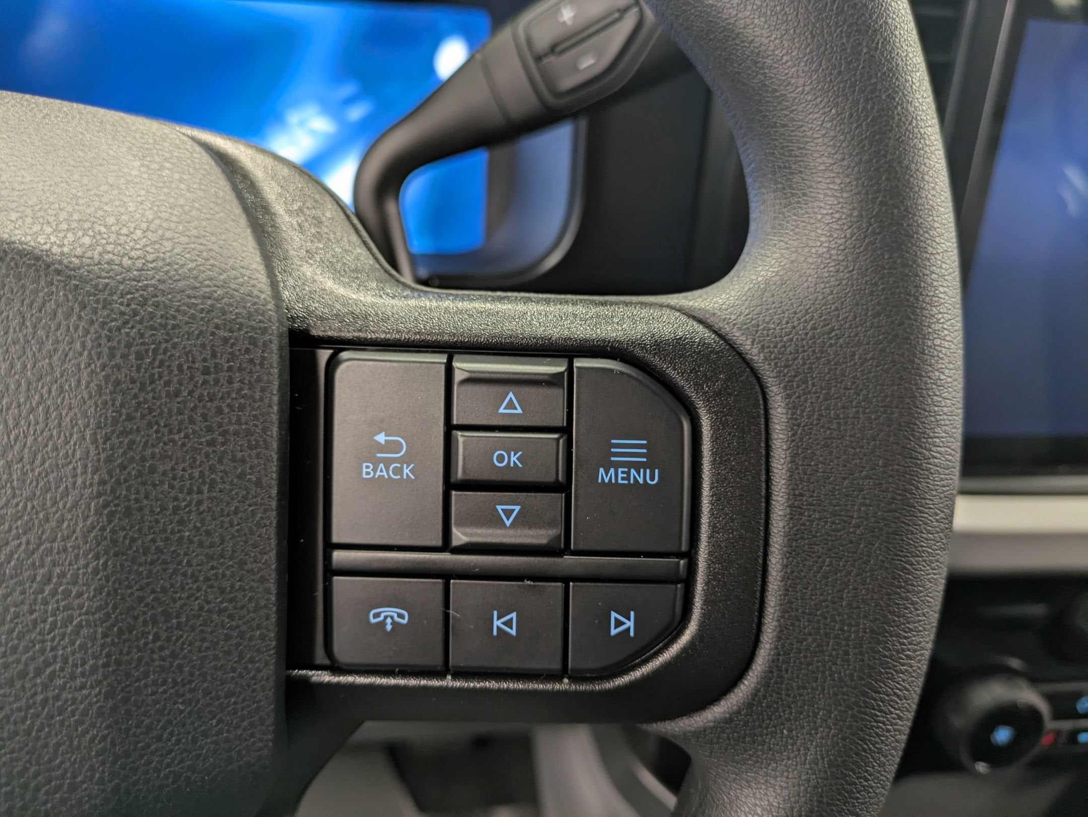 2027 Ford Super Duty F-250 SRW XLT