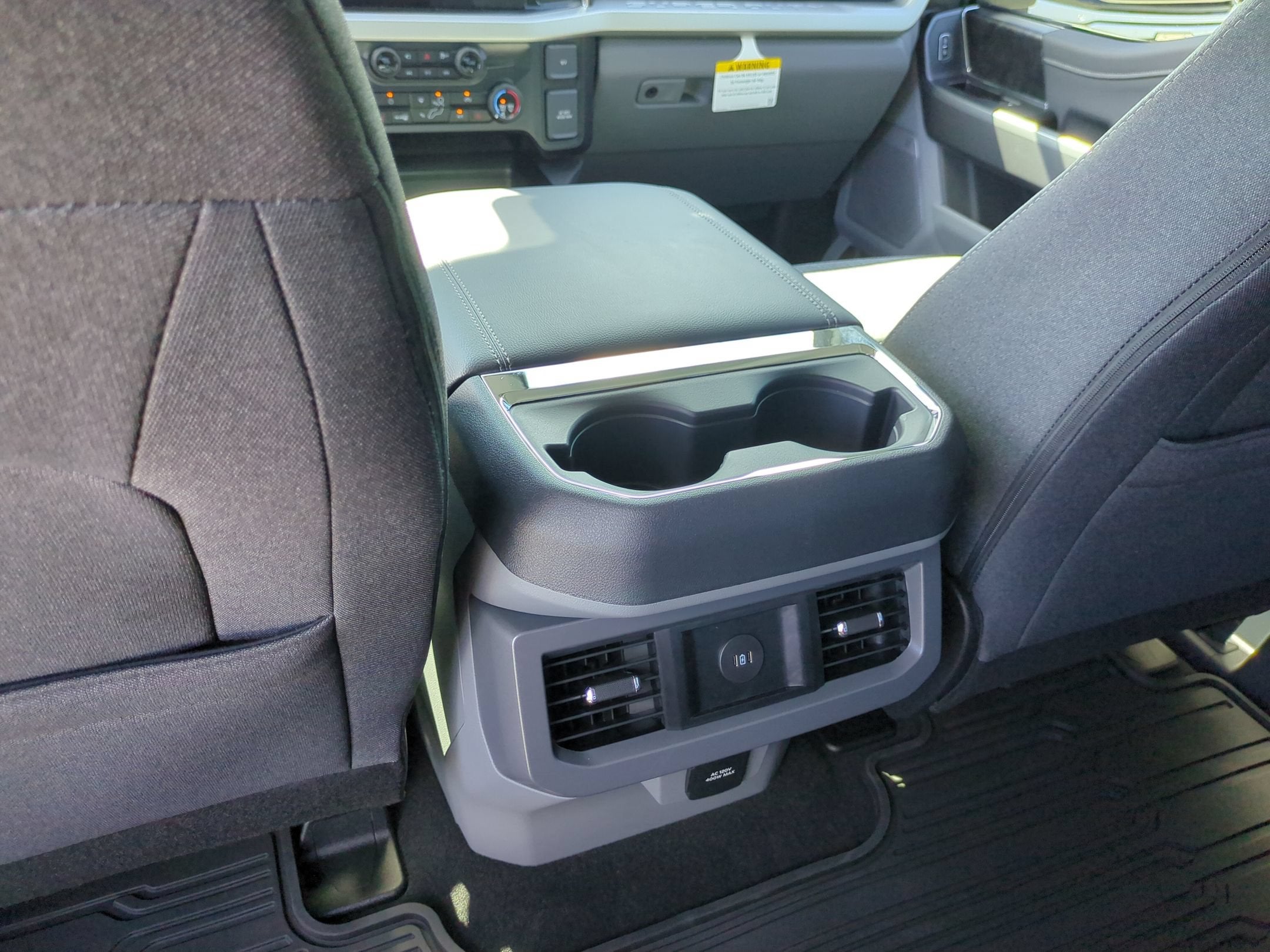 2027 Ford Super Duty F-250 SRW XLT