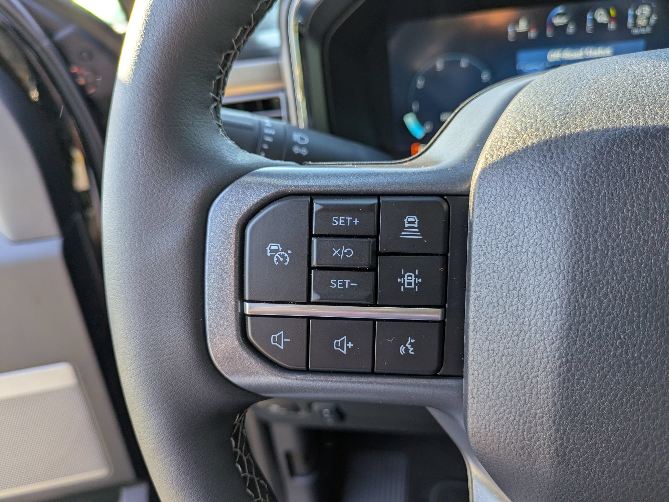 2027 Ford Super Duty F-250 SRW LARIAT