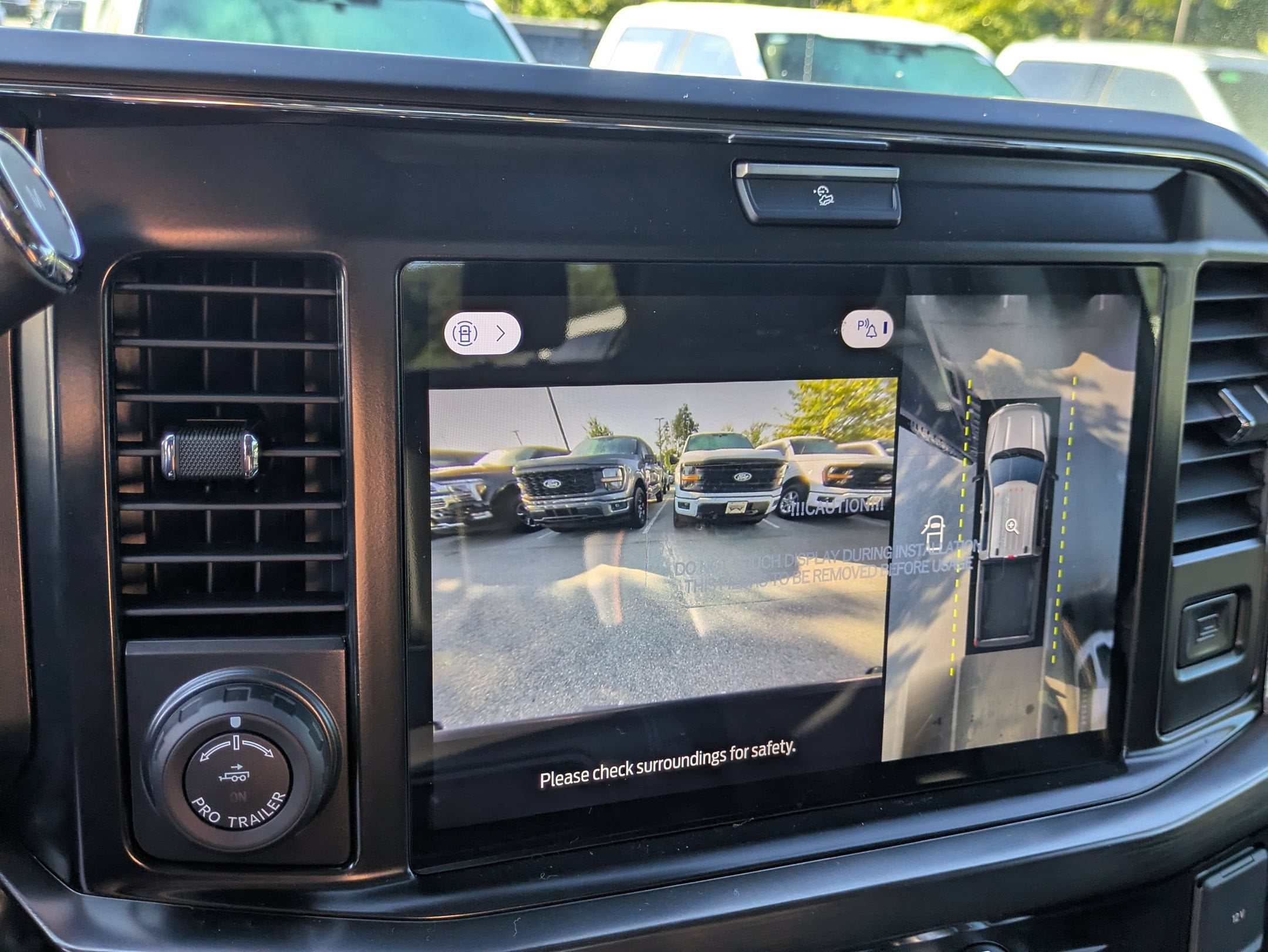 2027 Ford Super Duty F-250 SRW LARIAT
