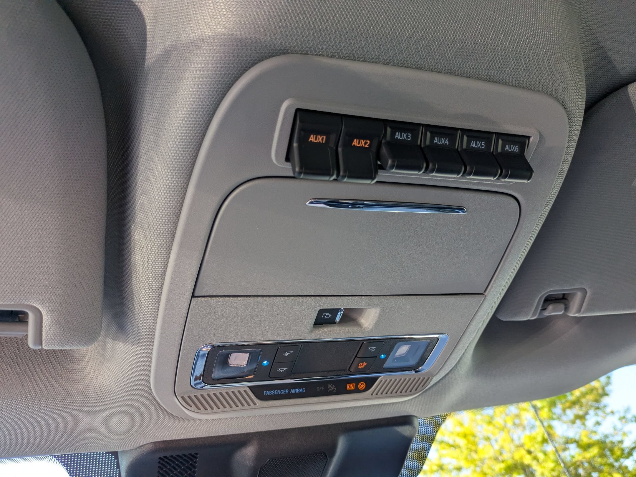 2027 Ford Super Duty F-250 SRW LARIAT