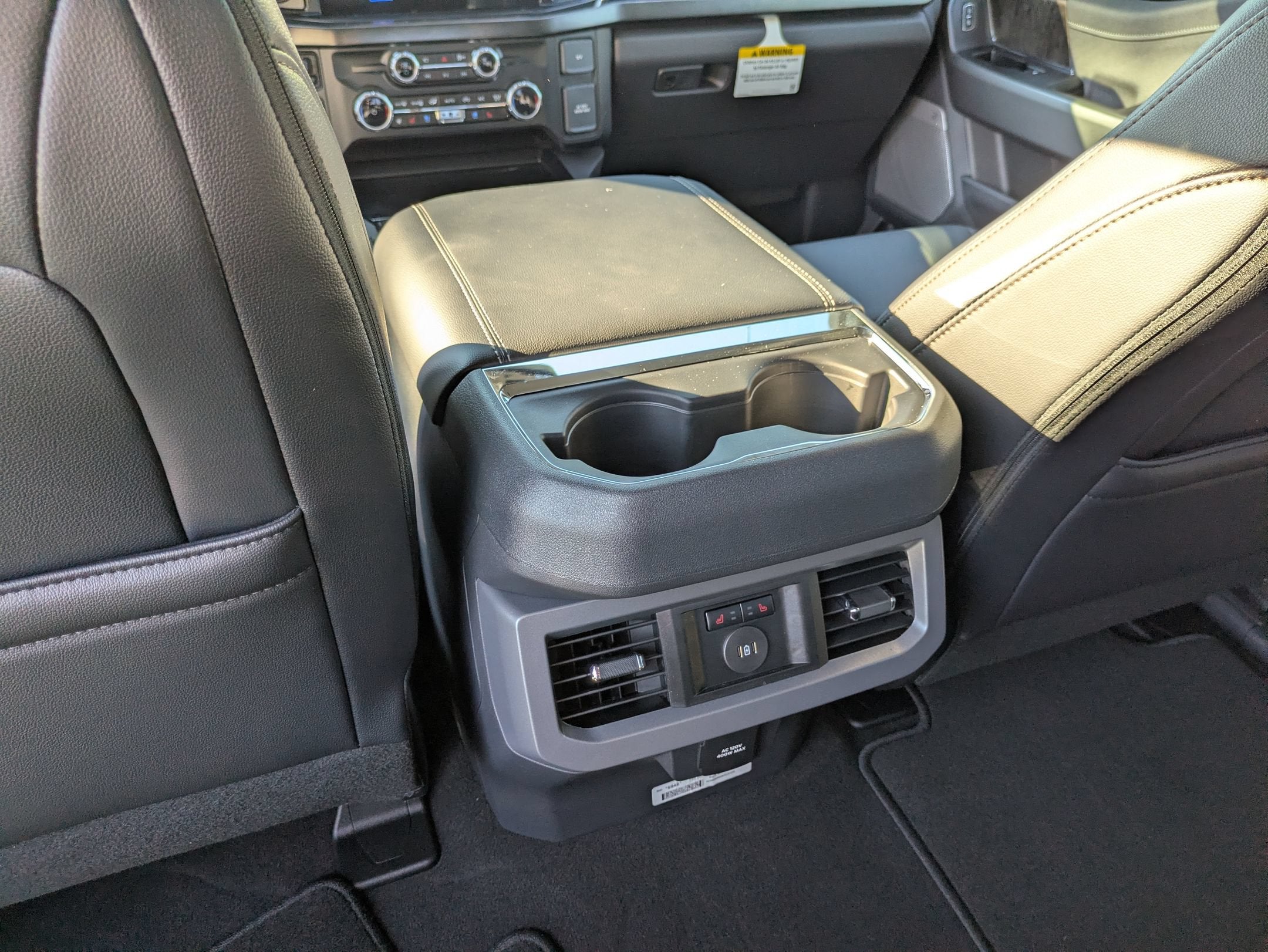 2027 Ford Super Duty F-250 SRW LARIAT