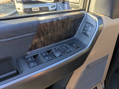 2027 Ford Super Duty F-250 SRW LARIAT
