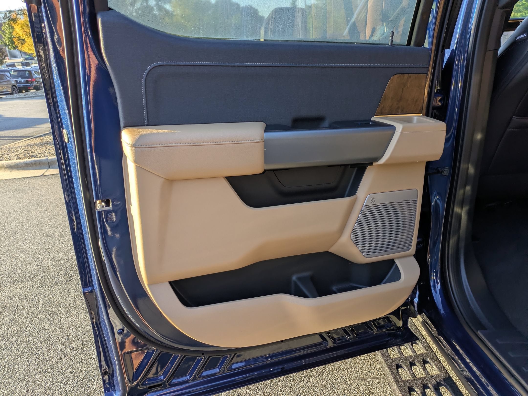 2027 Ford Super Duty F-250 SRW LARIAT