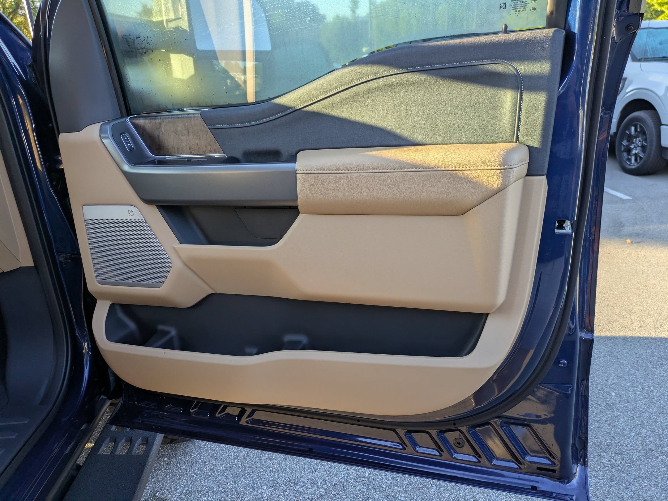 2027 Ford Super Duty F-250 SRW LARIAT