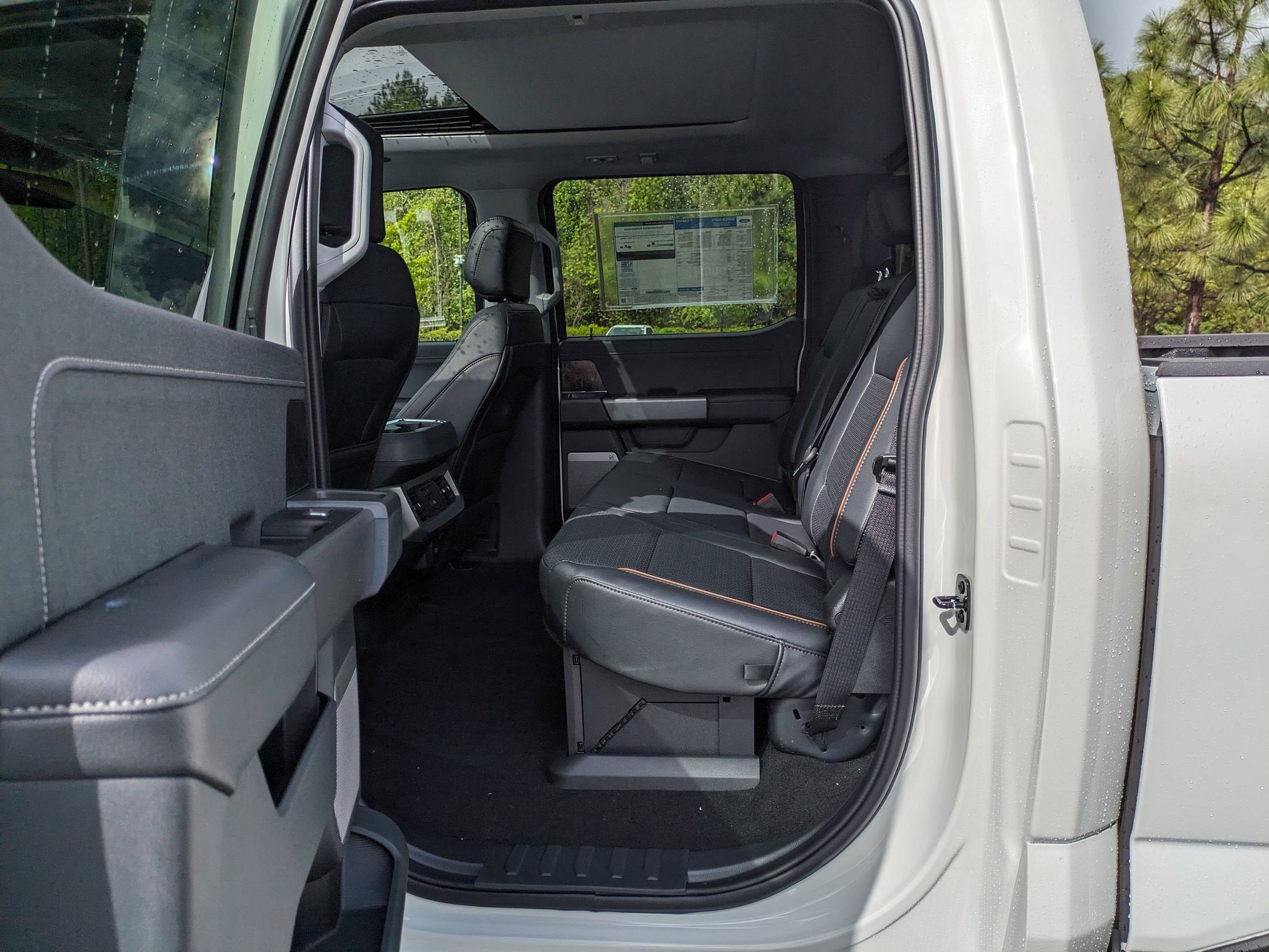 2025 Ford Super Duty F-250 SRW LARIAT