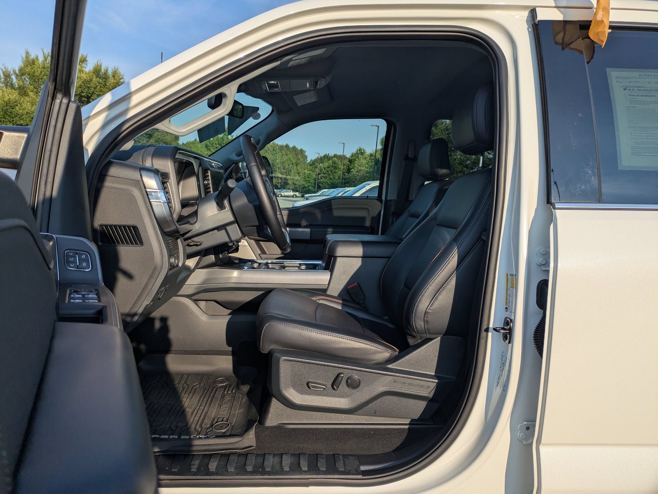 2025 Ford Super Duty F-250 SRW LARIAT