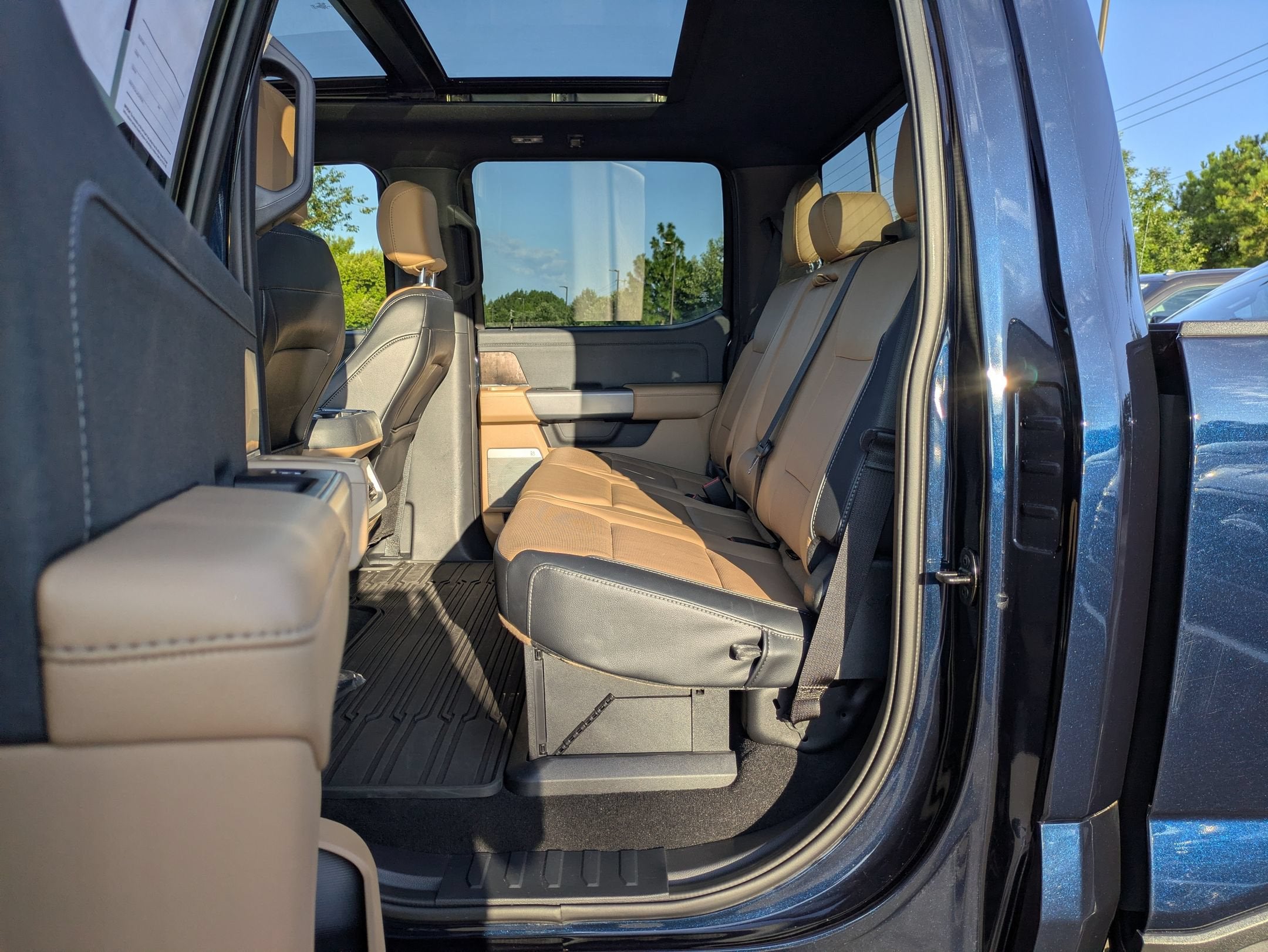 2024 Ford Super Duty F-250 SRW LARIAT