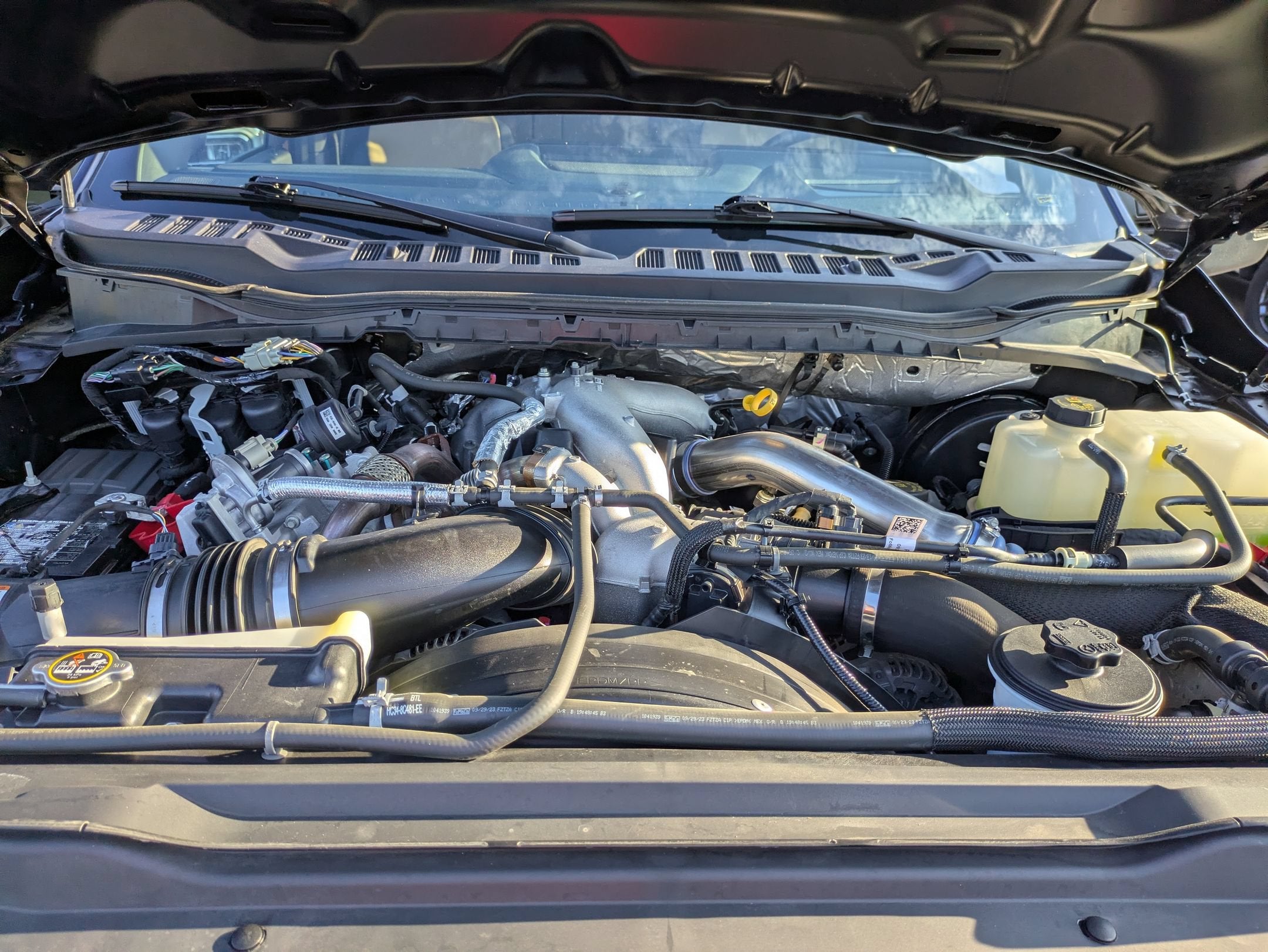 2024 Ford Super Duty F-250 SRW LARIAT