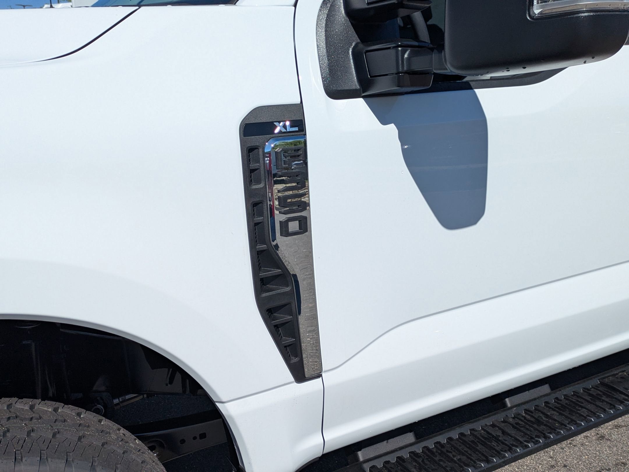 2026 Ford Super Duty F-350 SRW XL