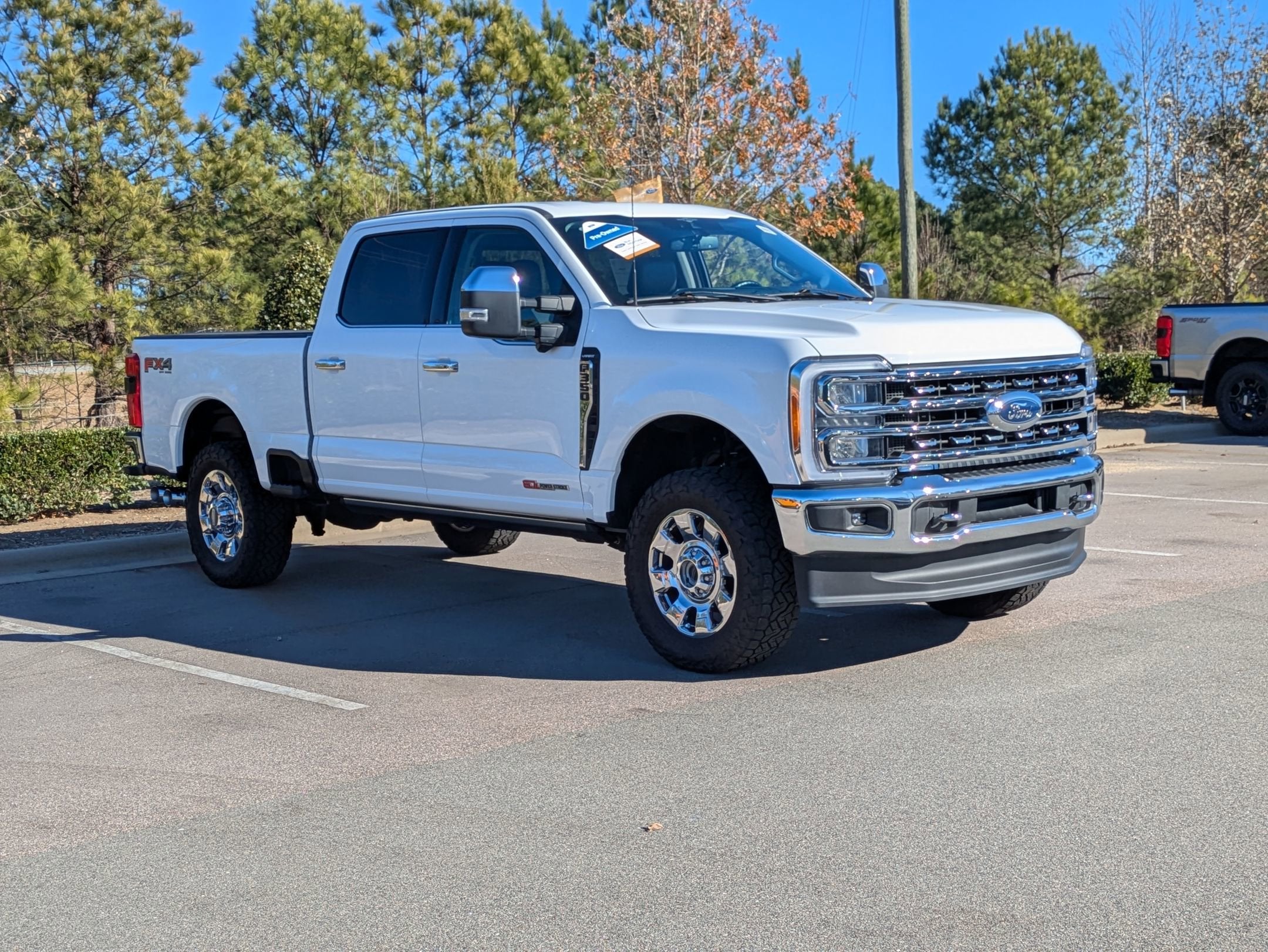 2023 Ford Super Duty F-350 SRW LARIAT