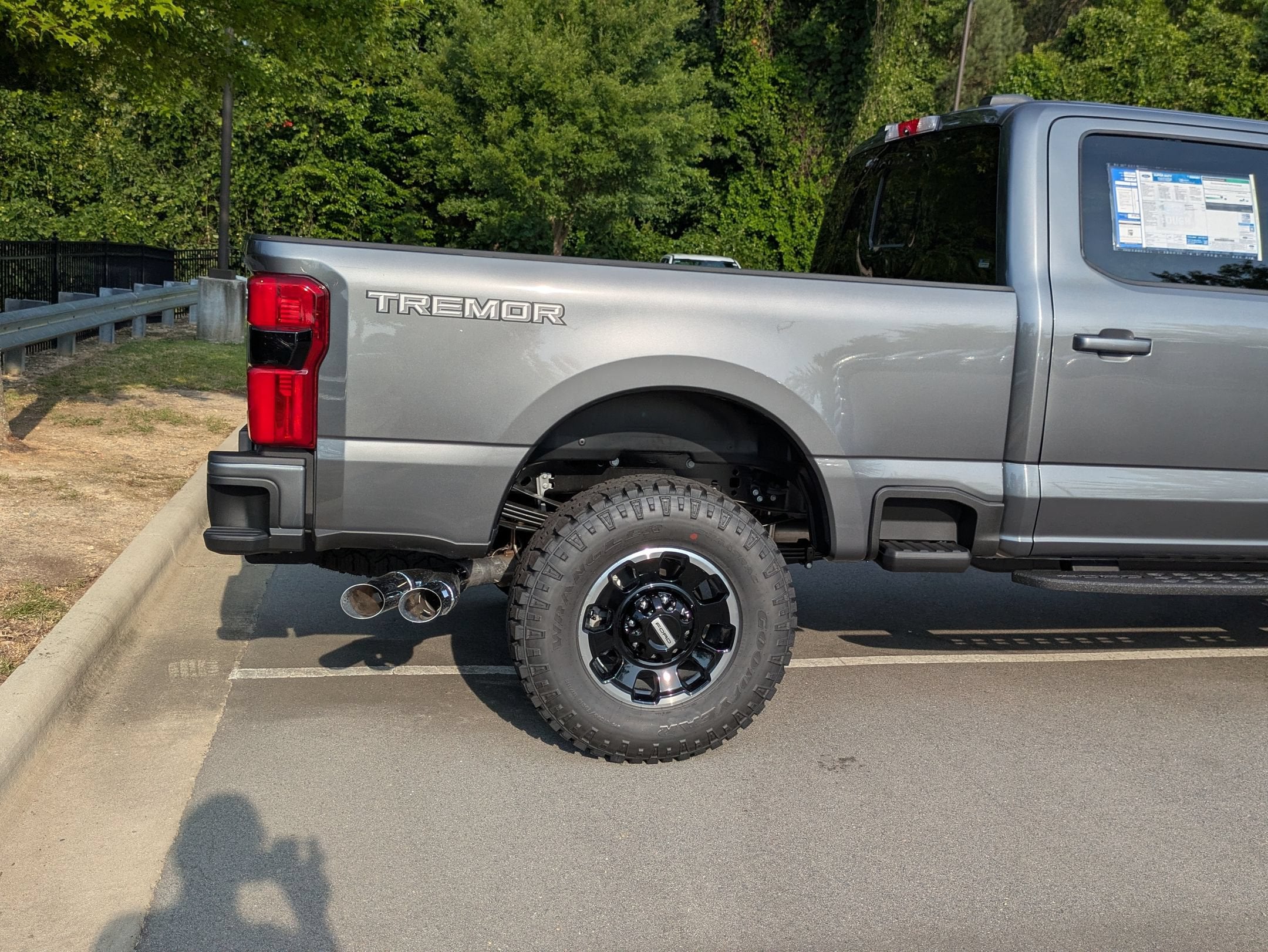 2026 Ford Super Duty F-350 SRW Platinum