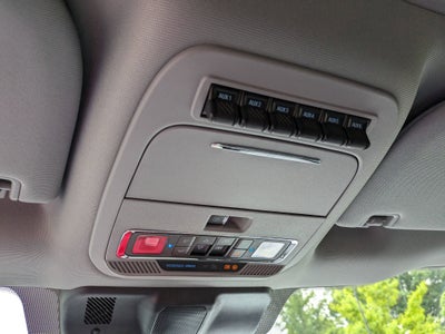 2025 Ford Super Duty F-350 SRW LARIAT