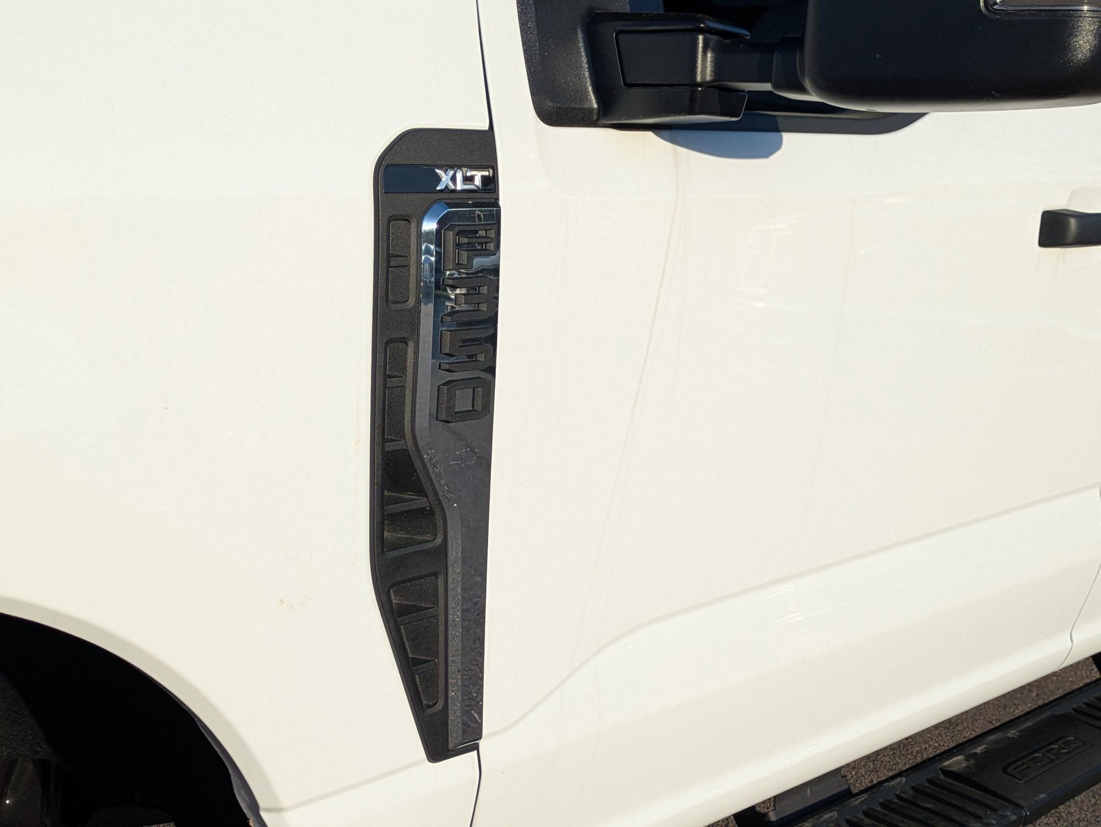 2026 Ford Super Duty F-350 SRW XLT