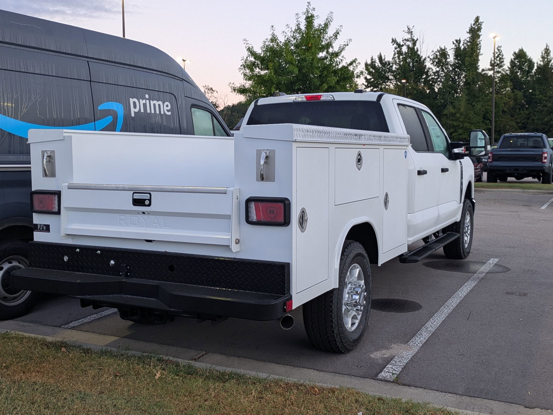 2025 Ford Super Duty F-350 SRW XLT