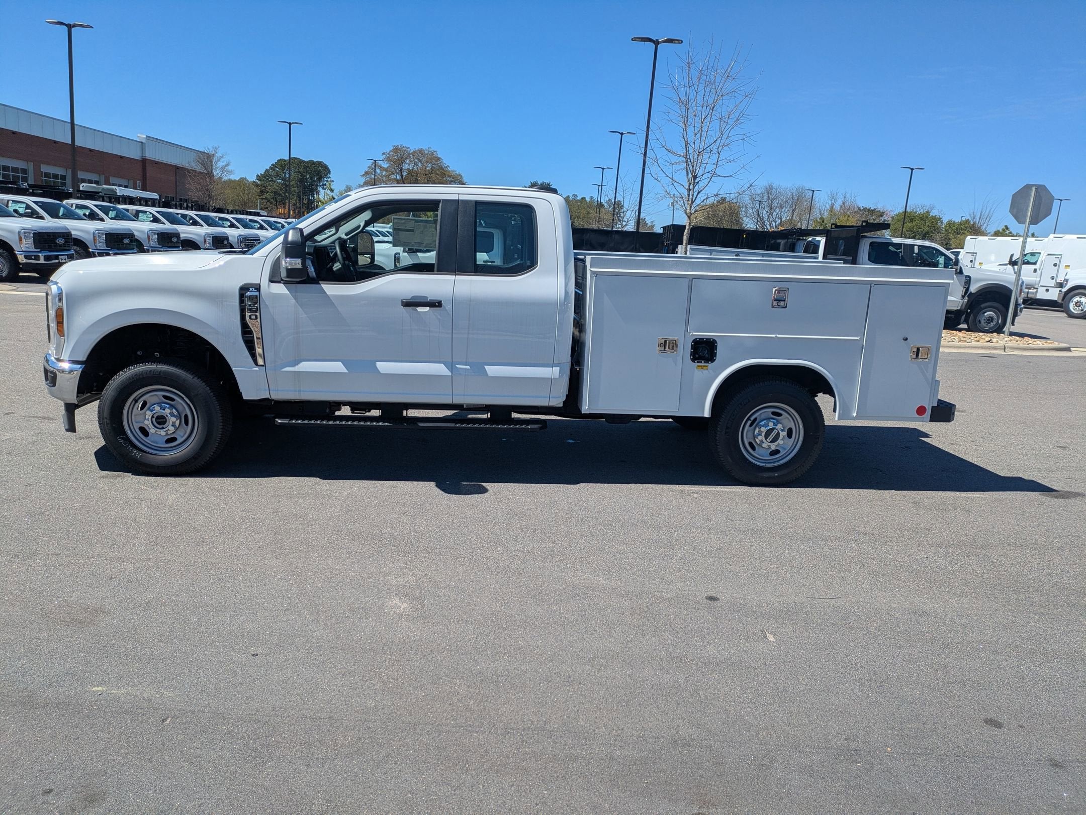 2026 Ford Super Duty F-350 SRW XLT