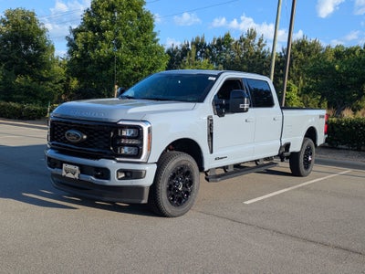 2026 Ford Super Duty F-350 SRW LARIAT
