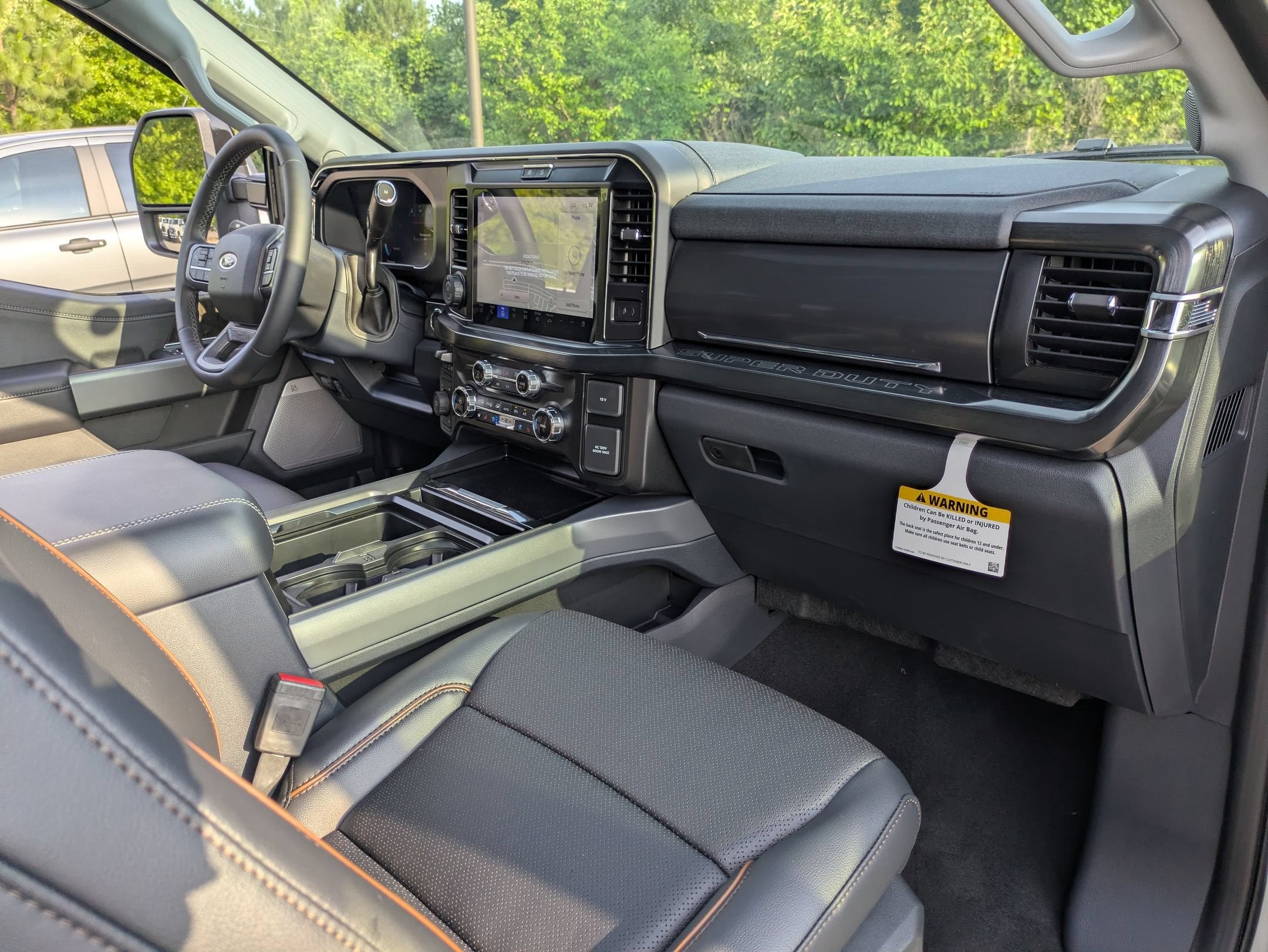 2026 Ford Super Duty F-350 SRW LARIAT