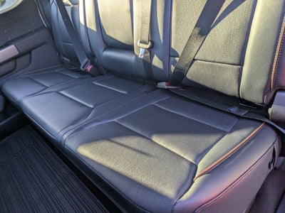 2026 Ford Super Duty F-350 SRW LARIAT