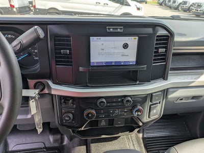 2026 Ford Super Duty F-350 SRW XL