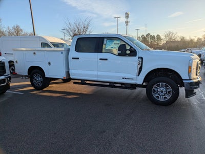 2025 Ford Super Duty F-350 SRW XLT