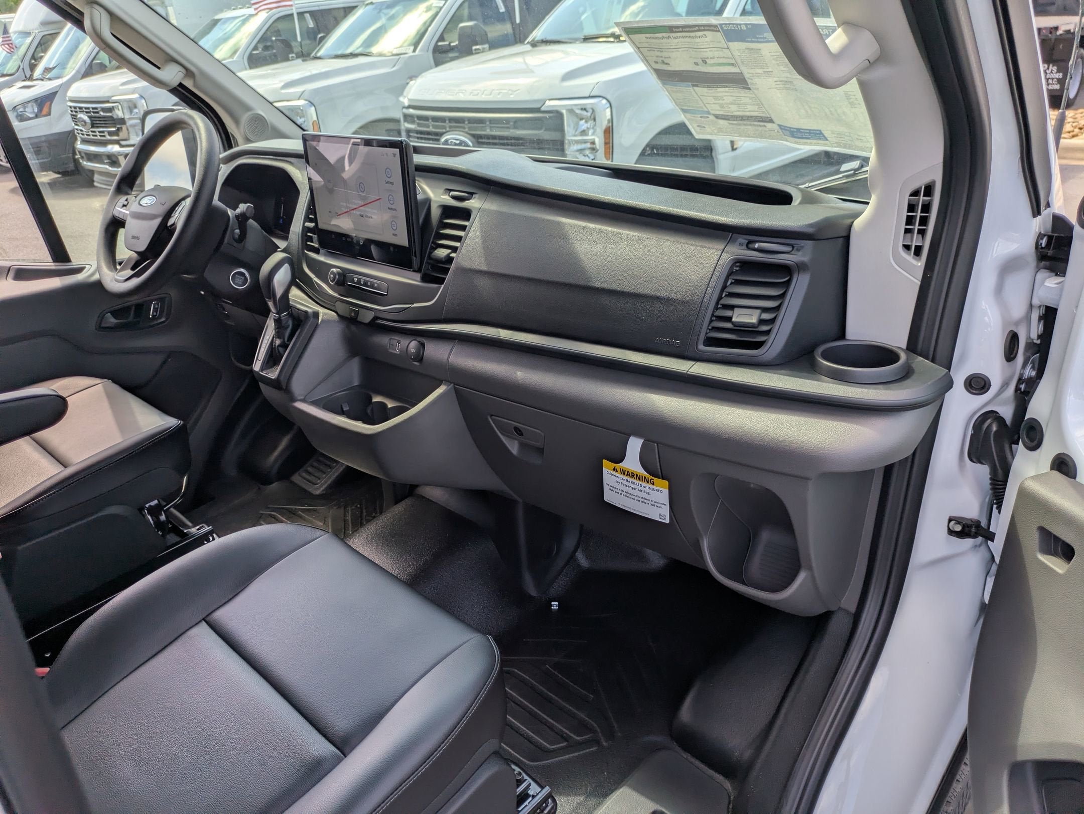 2026 Ford Transit Cargo Van Base