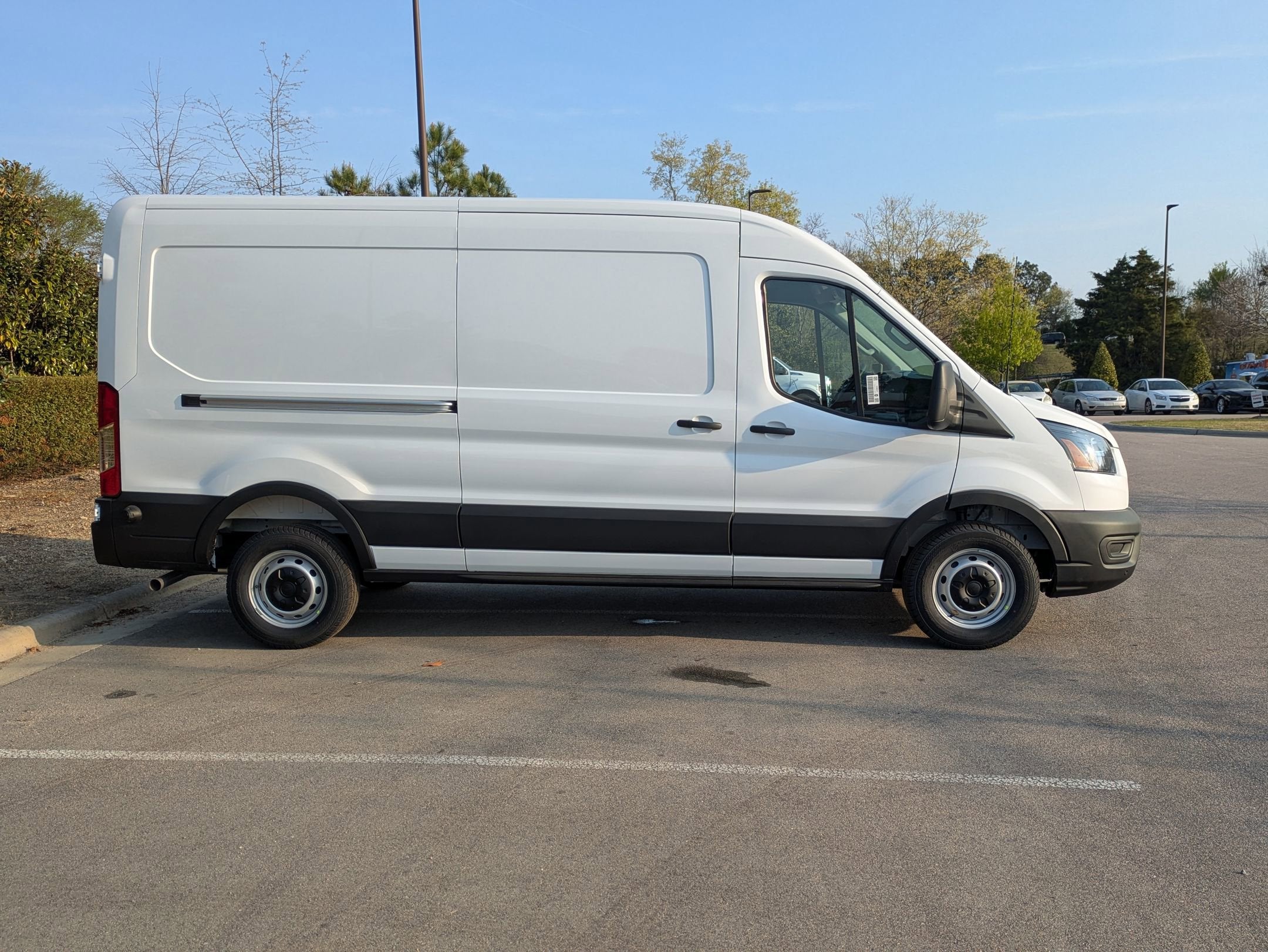 2026 Ford Transit Cargo Van Base