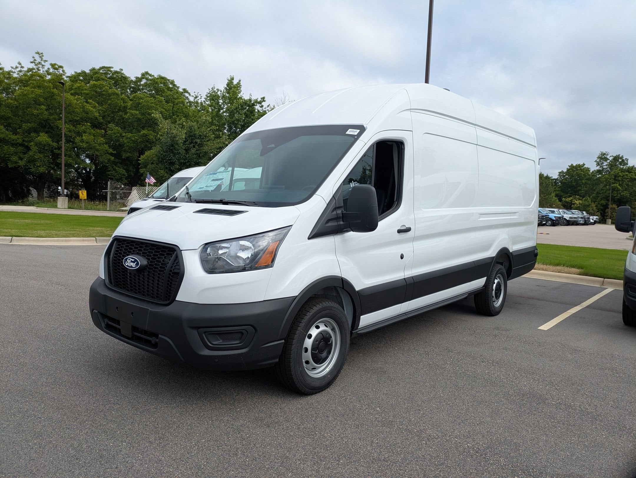 2026 Ford Transit Cargo Van Base