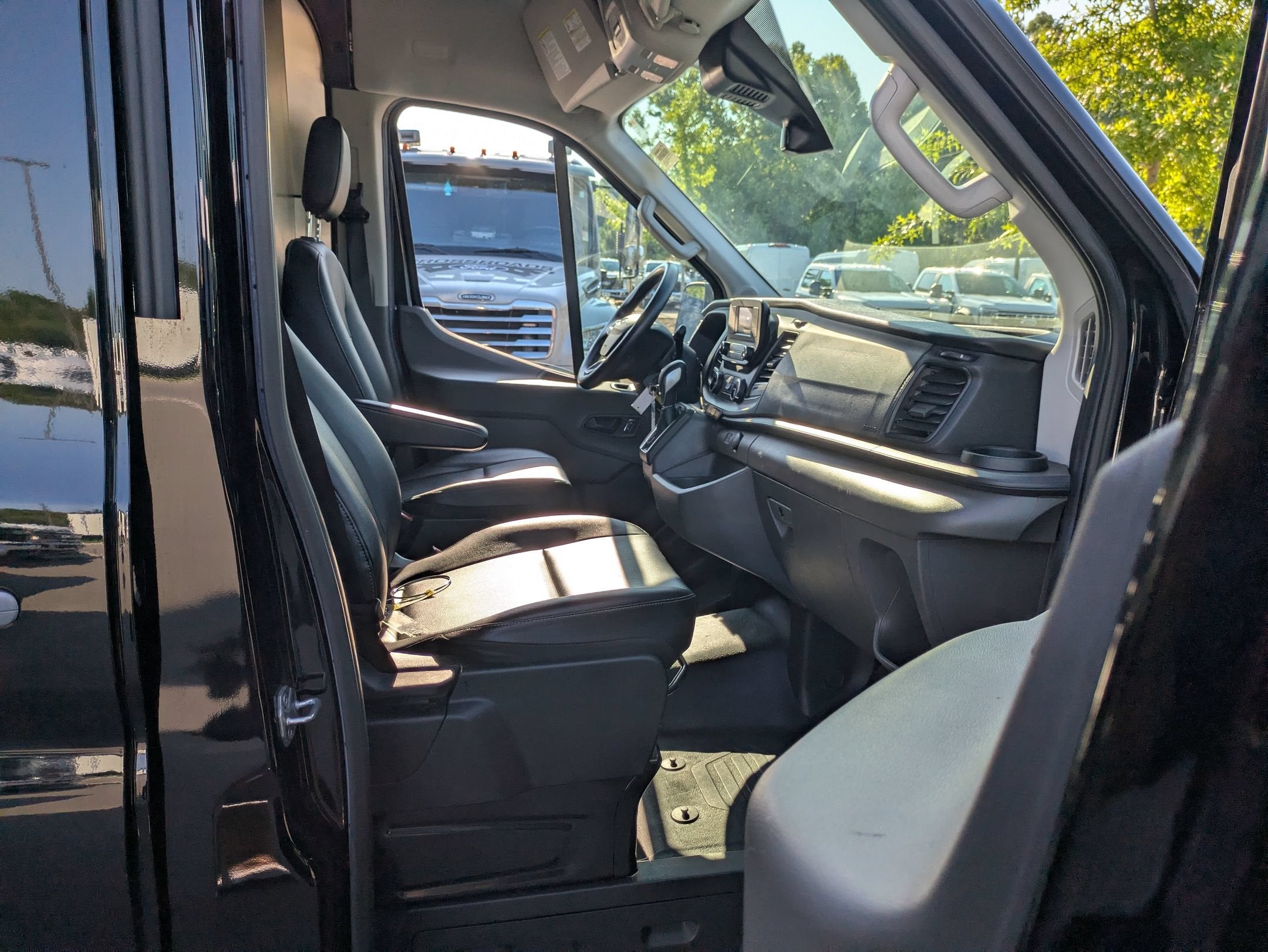 2023 Ford Transit Cargo Van T-250 148" EL Hi Rf 9070 GVWR RWD