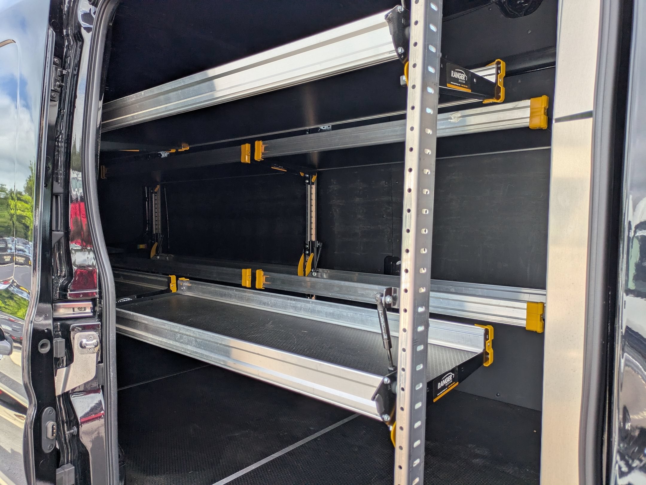 2023 Ford Transit Cargo Van T-250 148" EL Hi Rf 9070 GVWR RWD