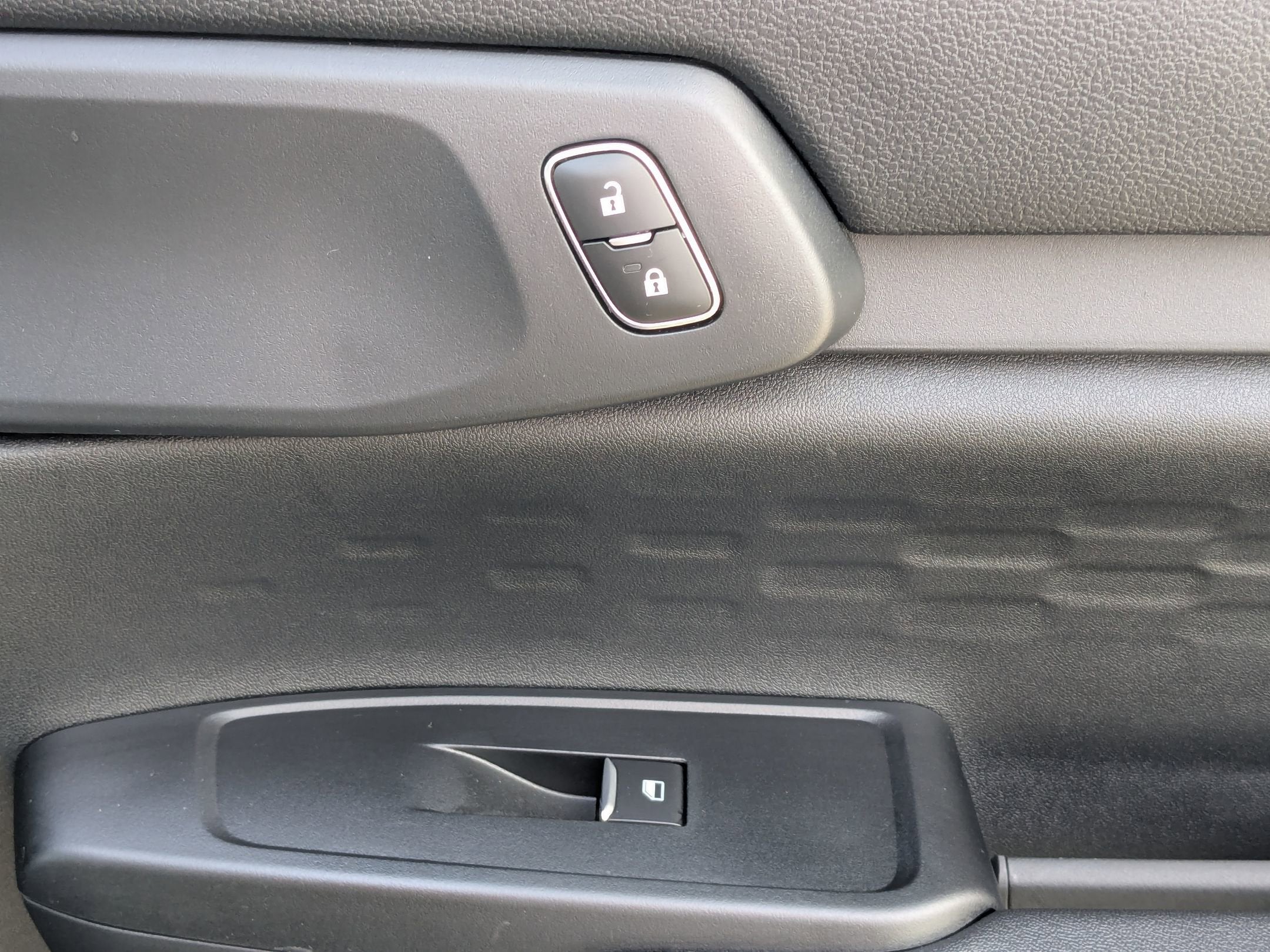 2025 Ford Ranger XLT - Crossroads Courtesy Demo