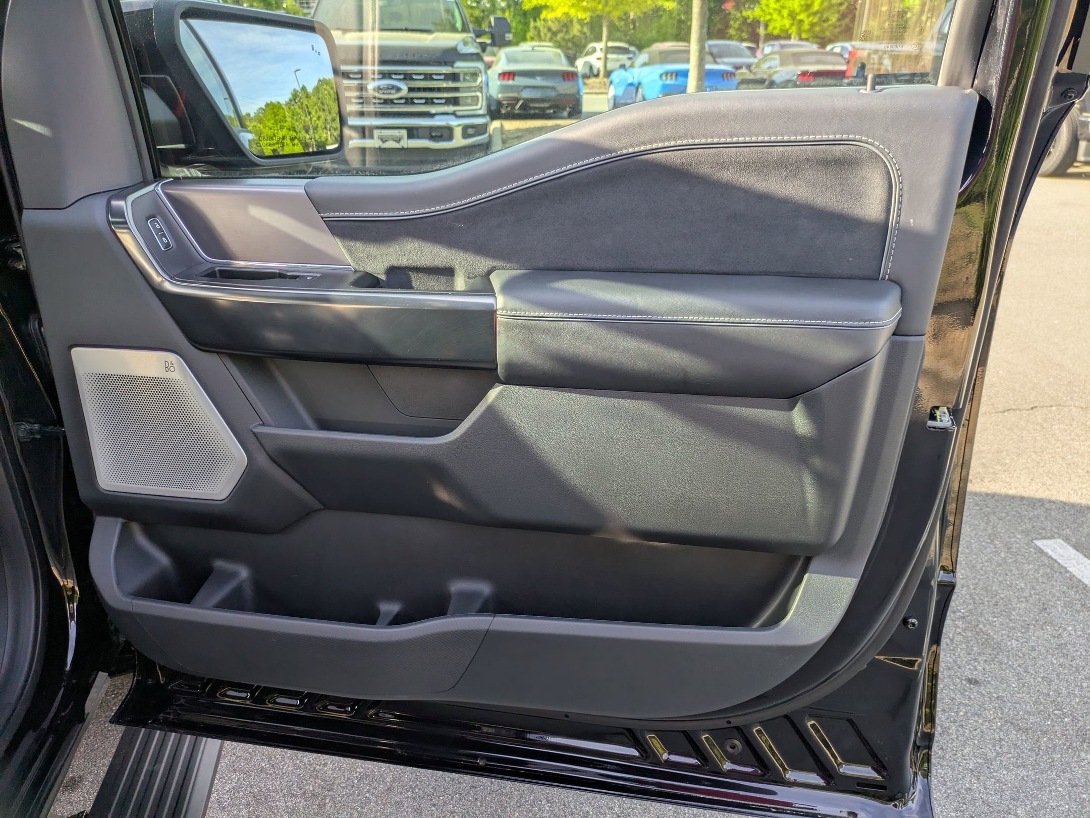2026 Ford F-150 Platinum - Crossroads Courtesy Demo