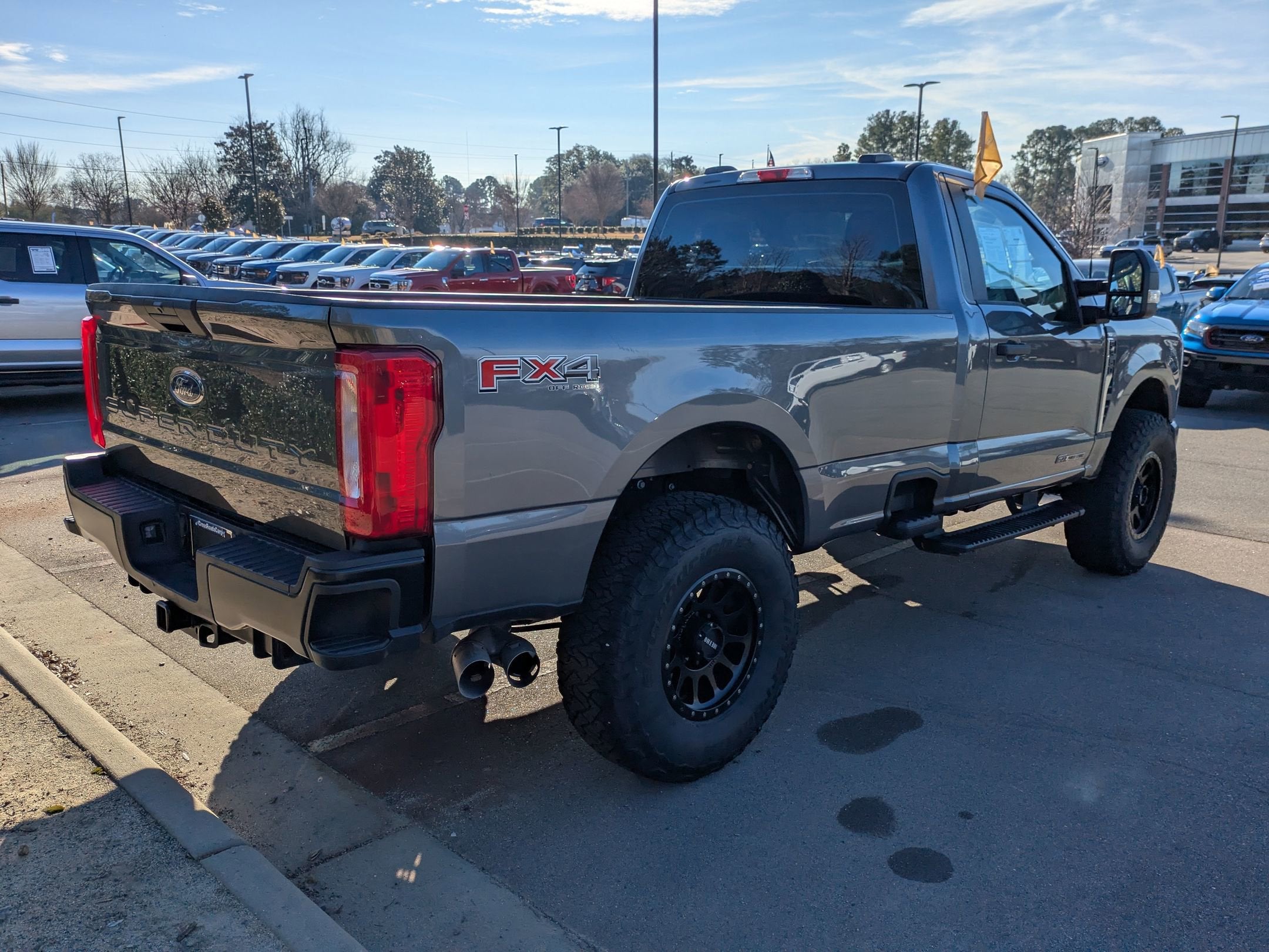 2025 Ford Super Duty F-350 SRW XL