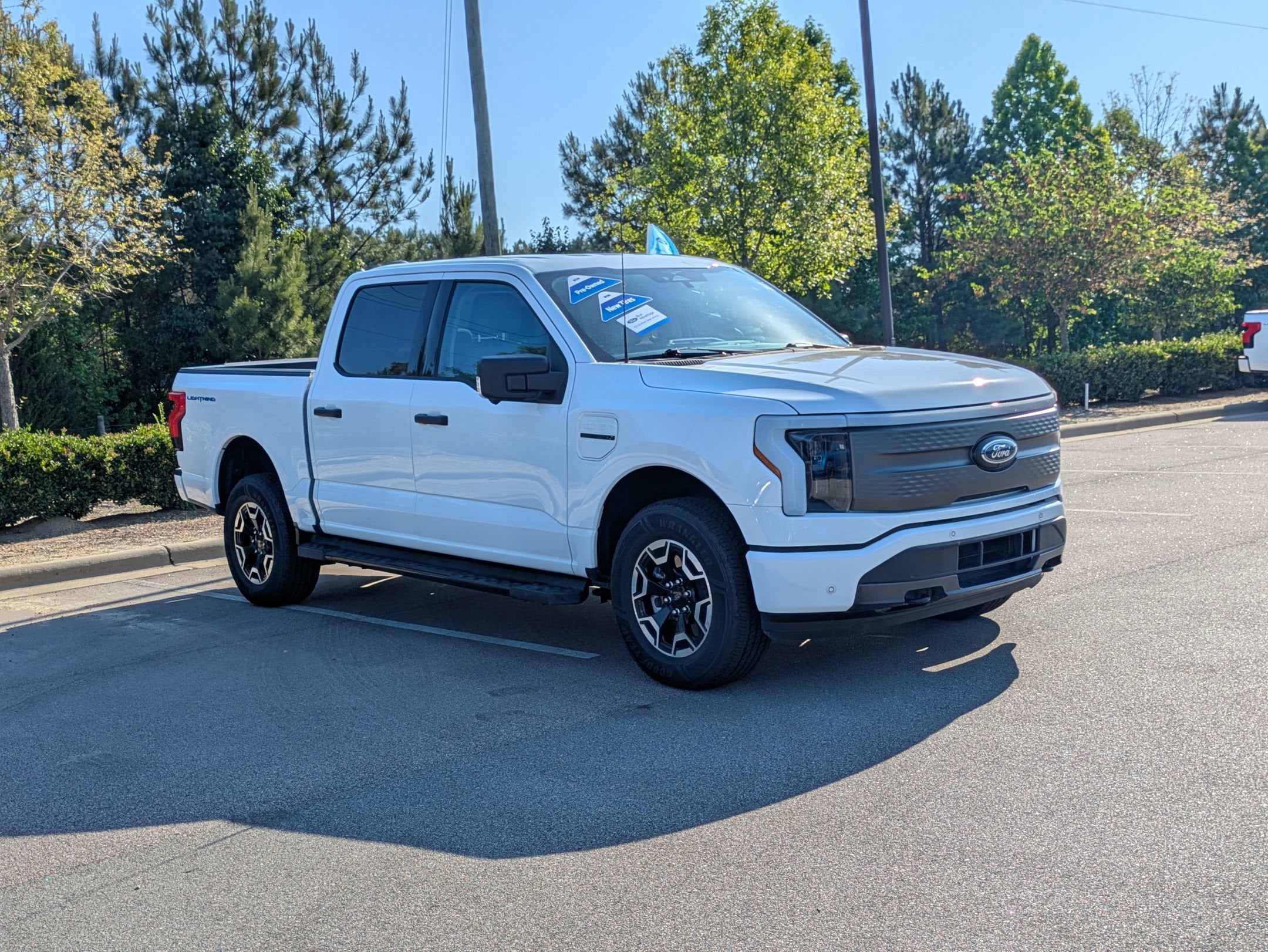 2023 Ford F-150 Lightning XLT