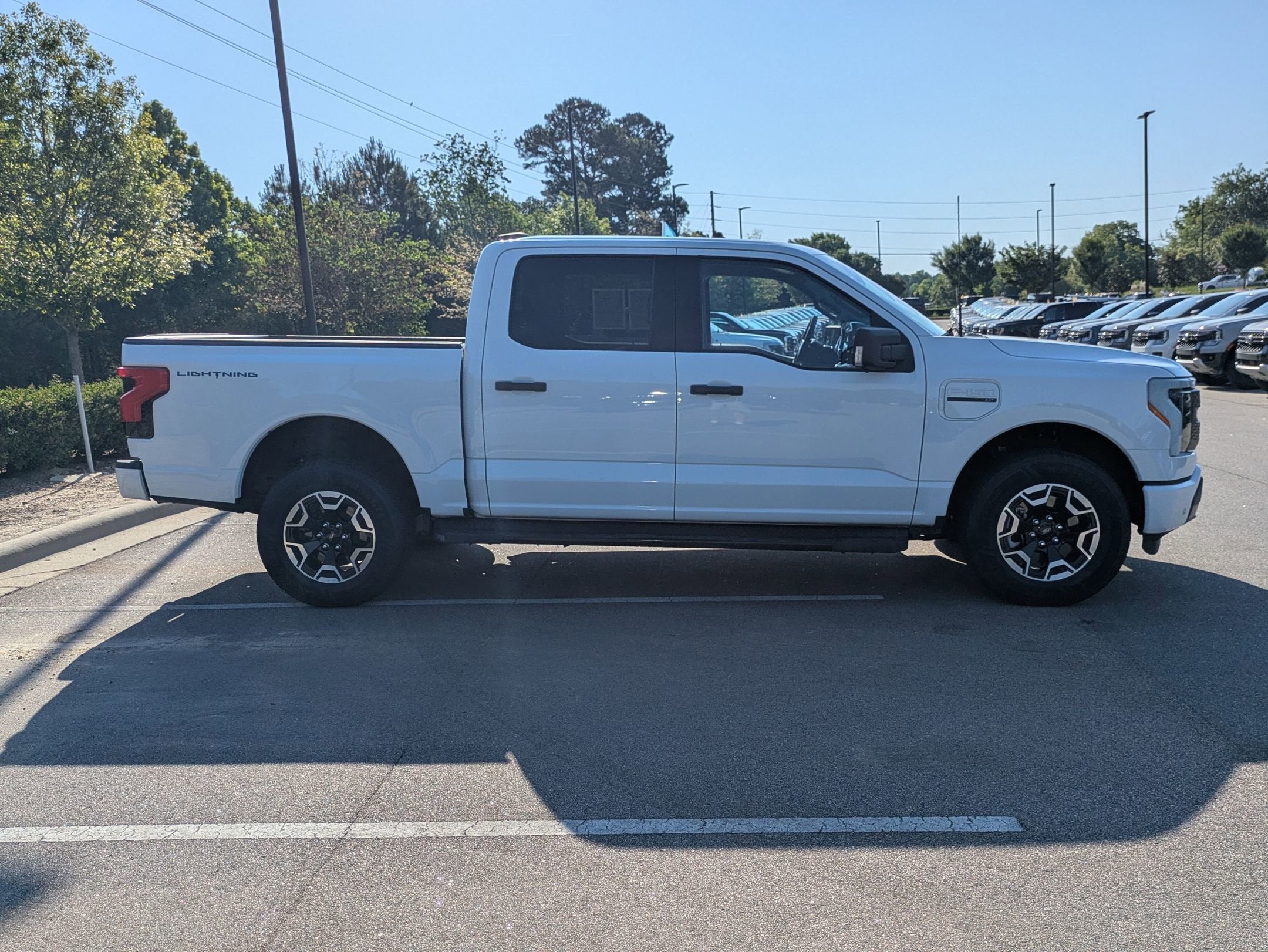 2023 Ford F-150 Lightning XLT
