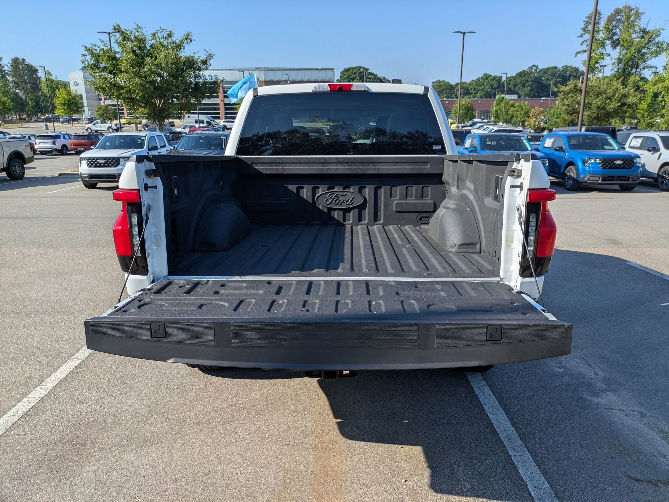 2023 Ford F-150 Lightning XLT