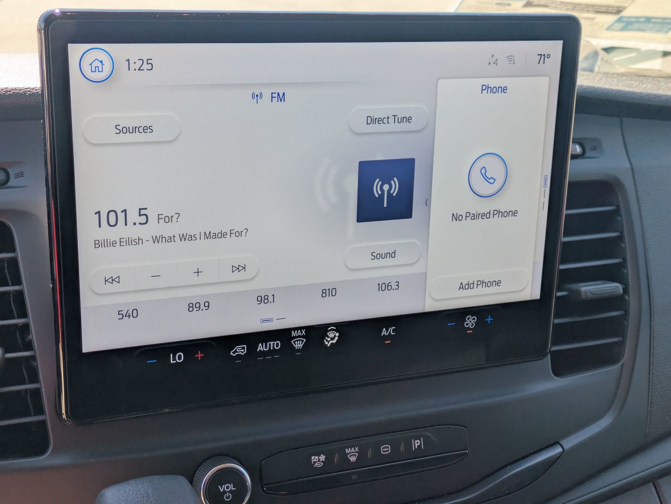 2026 Ford Transit Cargo Van Base