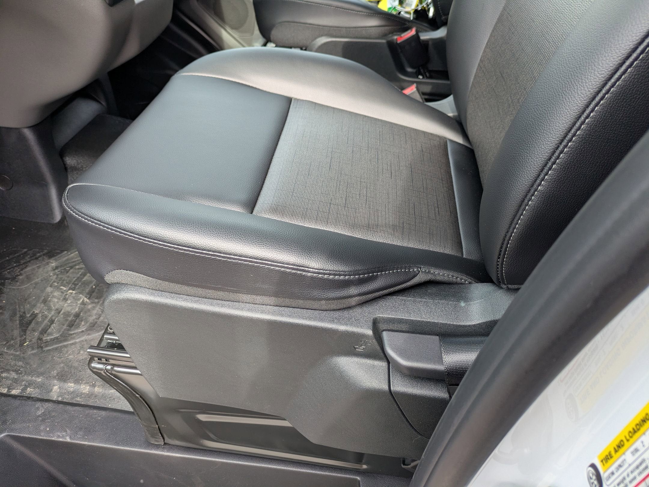 2026 Ford Transit Cargo Van Base