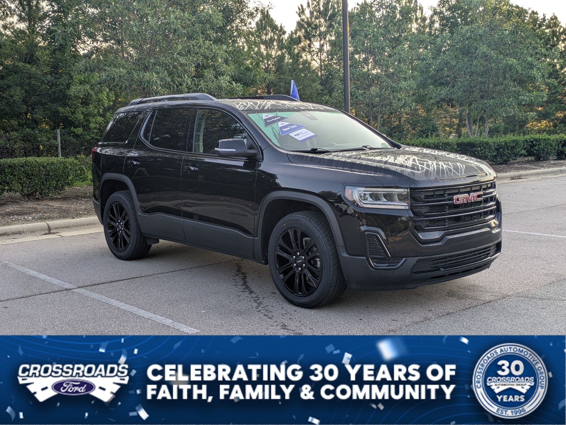2023 GMC Acadia SLE