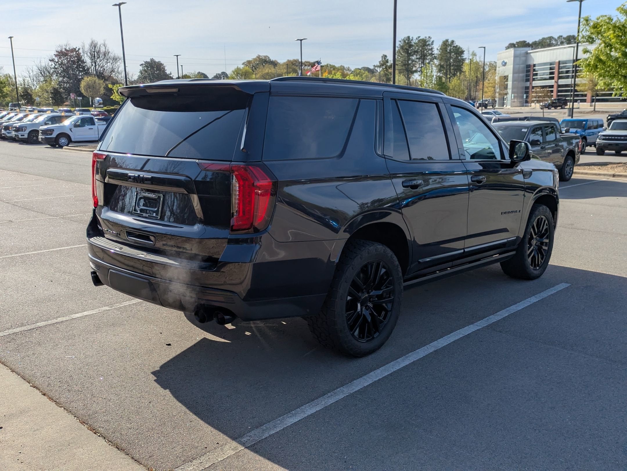 2023 GMC Yukon Denali